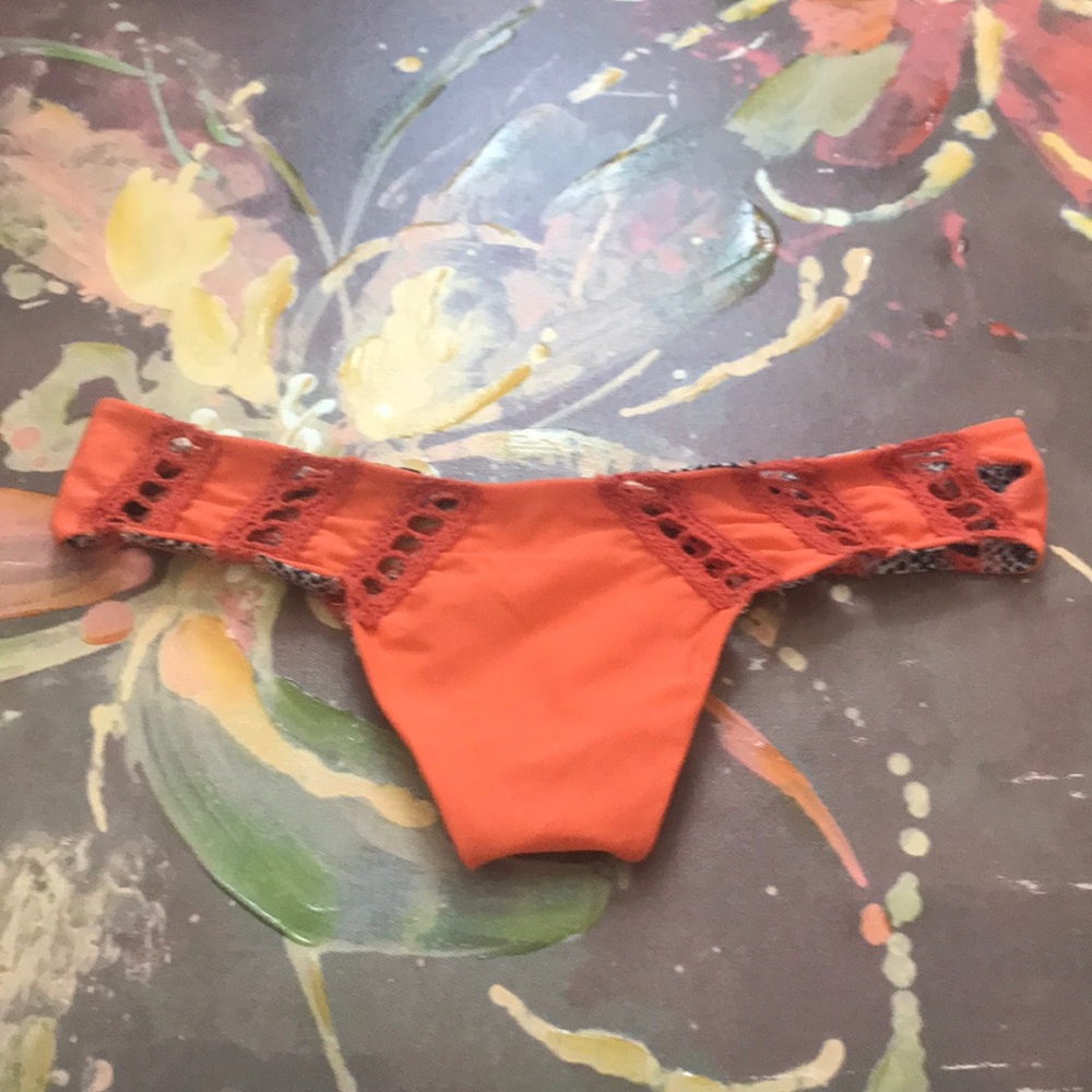 ACACIA gorgeous bottoms